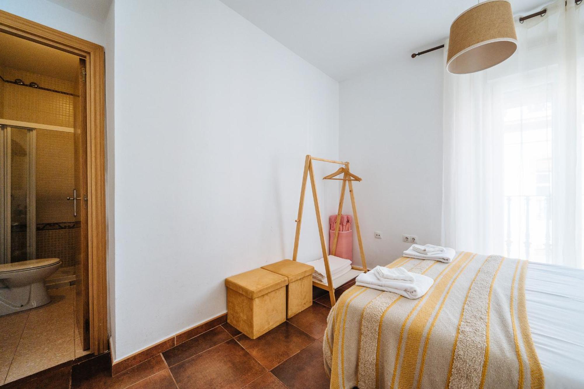 Homeyseville-Lovely Duplex At Santa Cruz 10 Pax, Parking Optional Sevilha Exterior foto
