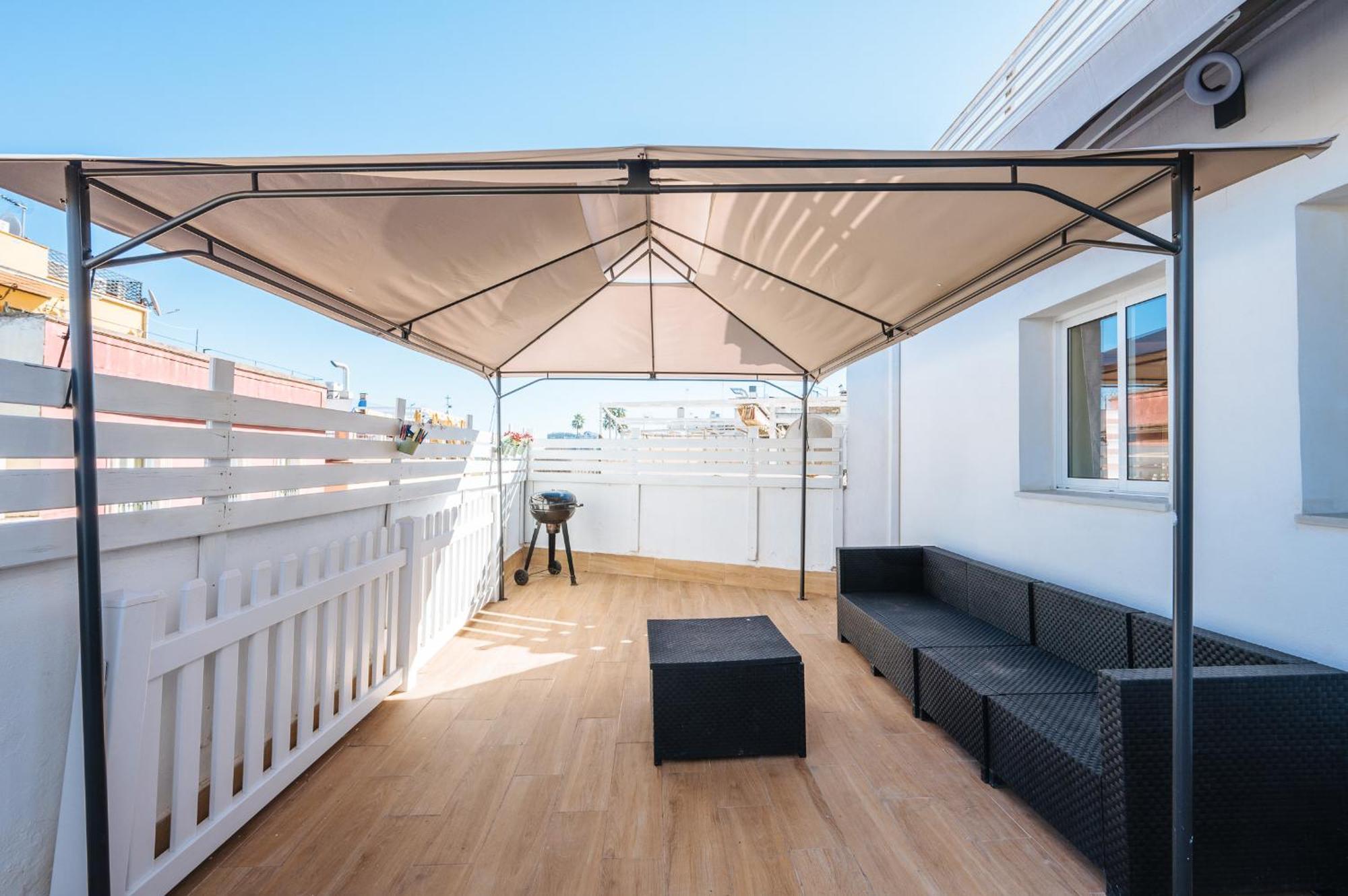 Homeyseville-Lovely Duplex At Santa Cruz 10 Pax, Parking Optional Sevilha Exterior foto